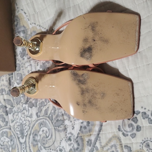 Cape Robbin thong heels - Picture 3 of 4